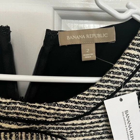 NWT Banana Republic Top - Picture 2 of 4